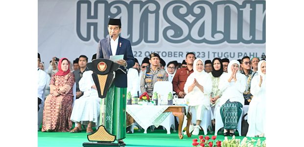 Peringatan Hari Santri Nasional 2023, Presiden: Santri Adalah Pilar Kekuatan Bangsa Peringatan Hari Santri Nasional 2023, Presiden: Santri Adalah Pilar Kekuatan Bangsa