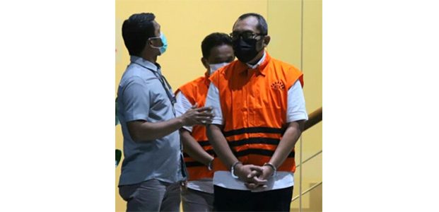 Jalani Sidang Perdana, Wakil Ketua DPRD Jatim Sahat Simanjuntak Dijerat Pasal Berlapis