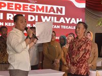 Wali Kota Surabaya Ungkap Ada Warganya yang Miskin Minta Pekerjaan Hanya di Ruang AC