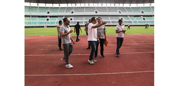 Jelang Piala Dunia U-20, FIFA Kembali Cek Kesiapan Stadion GBT Surabaya Jelang Piala Dunia U-20, FIFA Kembali Cek Kesiapan Stadion GBT Surabaya