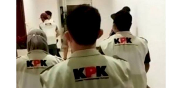 KPK Cecar 7 Anggota DPRD Jatim Soal Dana Hibah, Ada Tersangka Baru? KPK Cecar 7 Anggota DPRD Jatim Soal Dana Hibah, Ada Tersangka Baru?