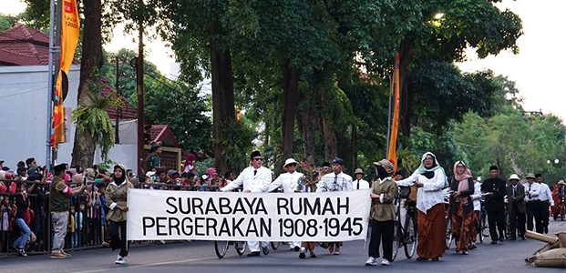 Setelah Festival Rujak Uleg, Parade Surabaya Juang Akan Didaftarkan ke KEN Setelah Festival Rujak Uleg, Parade Surabaya Juang Akan Didaftarkan ke KEN