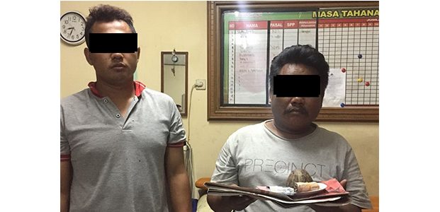 Bandar ‘Othok’ dan Penomboknya di Pohwates Bojonegoro, Disergap Resmob Bandar ‘Othok’ dan Penomboknya di Pohwates Bojonegoro, Disergap Resmob