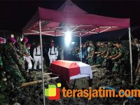 Jenazah Prajurit Dwi Miftahul Achyar yang Gugur di Nduga Papua, Dimakamkan di Babat Lamongan