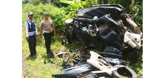 Sempat Kritis, Pengemudi Avanza yang Tertabrak KA di Plaosan Babat Akhirnya Tak Tertolong Sempat Kritis, Pengemudi Avanza yang Tertabrak KA di Plaosan Babat Akhirnya Tak Tertolong