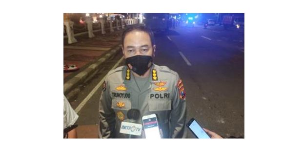 Demo Tolak Omnibus Law di Surabaya dan Malang Rusuh, 634 Orang Ditangkap Demo Tolak Omnibus Law di Surabaya dan Malang Rusuh, 634 Orang Ditangkap