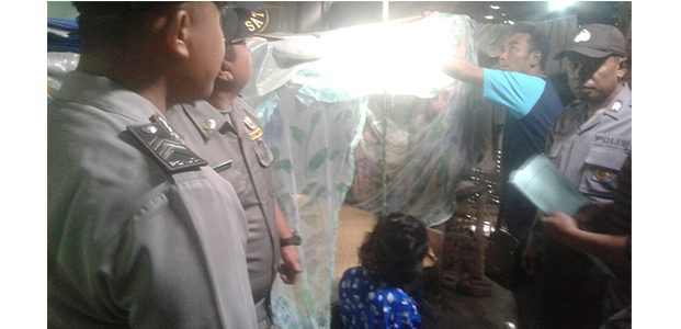 Berniat Akan Membangunkan, Pria Ini Temukan Ibunya Tewas Tergantung Berniat Akan Membangunkan, Pria Ini Temukan Ibunya Tewas Tergantung