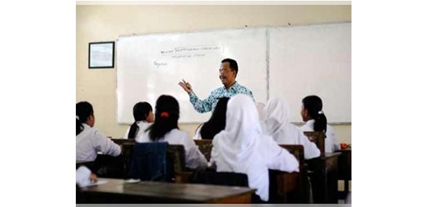 Tunjangan Profesi Guru SMA/SMK Triwulan Ketiga di Madiun Belum Cair Tunjangan Profesi Guru SMA/SMK Triwulan Ketiga di Madiun Belum Cair