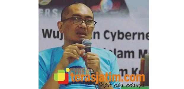 Wartawan dan Pelayanan Publik Wartawan dan Pelayanan Publik