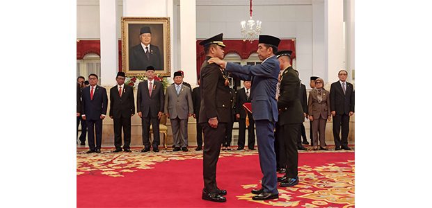 Presiden Lantik Maruli Simanjuntak Sebagai KSAD Presiden Lantik Maruli Simanjuntak Sebagai KSAD