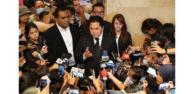 Ungguli La Nyalla, Erick Thohir Terpilih Jadi Ketum PSSI Periode 2023-2027 Ungguli La Nyalla, Erick Thohir Terpilih Jadi Ketum PSSI Periode 2023-2027