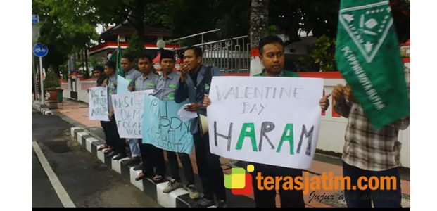Mahasiswa IPNU Blitar, Tolak Valentine Day Mahasiswa IPNU Blitar, Tolak Valentine Day
