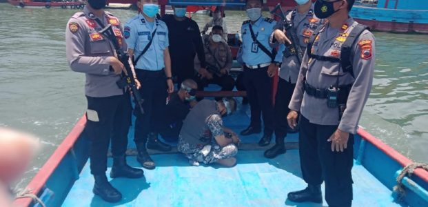 Sering Bikin Onar, Napi Kasus Pembunuhan di Lapas Jember Dipindah ke Nusakambangan Sering Bikin Onar, Napi Kasus Pembunuhan di Lapas Jember Dipindah ke Nusakambangan