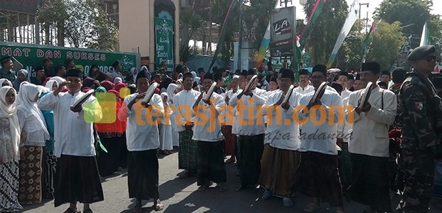 Kirab Menyambut Hari Santri Nasional Kirab Menyambut Hari Santri Nasional