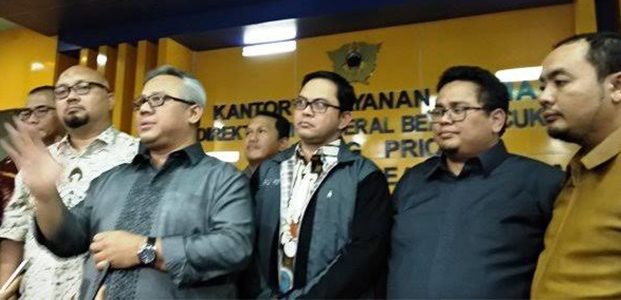 Berita 7 Kontainer Surat Suara Sudah Tercoblos Adalah Hoaks Berita 7 Kontainer Surat Suara Sudah Tercoblos Adalah Hoaks