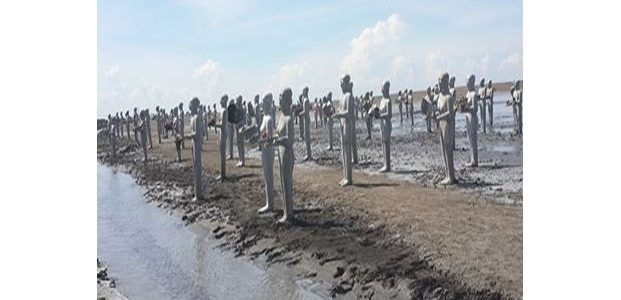 Lapindo dan Warga Sidoarjo Lapindo dan Warga Sidoarjo