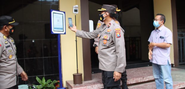 Jelang Nataru, Kapolres Bangkalan Cek Kesiapan Pengamanan di Sejumlah Gereja