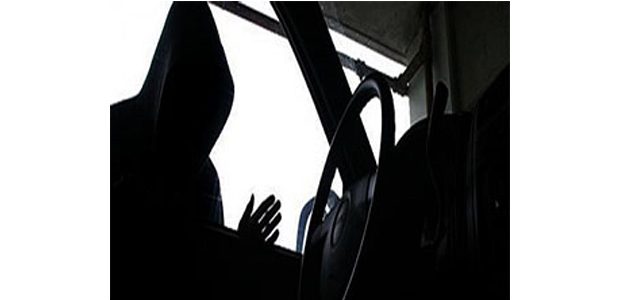 Mobil Dinas di Pemkab Lamongan Digondol Maling Mobil Dinas di Pemkab Lamongan Digondol Maling