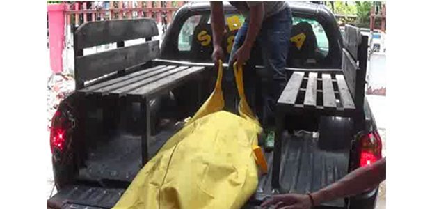 Diduga Korban Perkosaan dan Pembunuhan, Mayat Wanita Ditemukan Setengah Telanjang di Gudang Kosong Diduga Korban Perkosaan dan Pembunuhan, Mayat Wanita Ditemukan Setengah Telanjang di Gudang Kosong