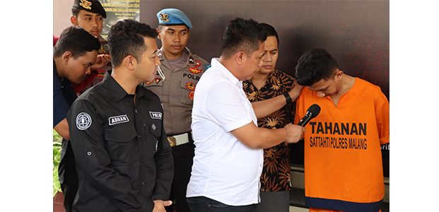 Nganggur, Suami asal Blitar Jual Istrinya Lewat Michat Nganggur, Suami asal Blitar Jual Istrinya Lewat Michat