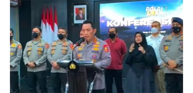 Kapolri Umumkan Tersangka Kasus ‘Tragedi Kanjuruhan’, Ini Nama dan Jabatannya Kapolri Umumkan Tersangka Kasus ‘Tragedi Kanjuruhan’, Ini Nama dan Jabatannya