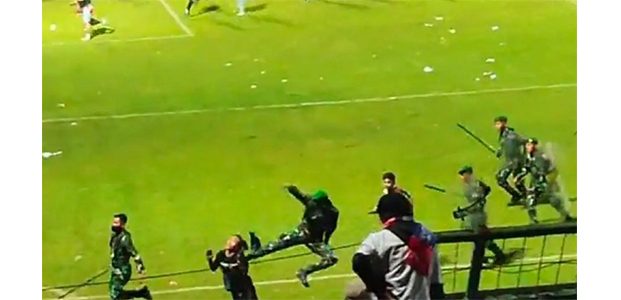 Oknum TNI Tendang Suporter dan Viral di Medsos, Ini Ancaman Jenderal Andika ke Pelaku