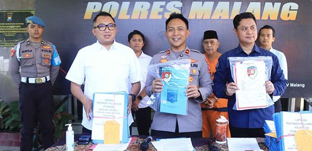 Embat Dana Desa Ratusan Juta, Eks Kades di Malang Terancam Bui 20 Tahun Embat Dana Desa Ratusan Juta, Eks Kades di Malang Terancam Bui 20 Tahun