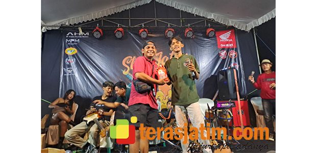 300 Bikers Hadiri Star Jatim Fest #3 di Pantai Klatak Tulungagung 300 Bikers Hadiri Star Jatim Fest #3 di Pantai Klatak Tulungagung