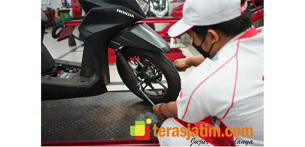 Hadapi Musim Hujan, Waktunya Cek Kondisi Ban Agar Aman dan Nyaman Hadapi Musim Hujan, Waktunya Cek Kondisi Ban Agar Aman dan Nyaman