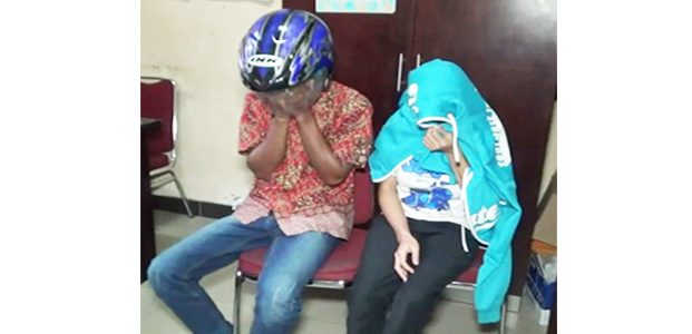 Malu Punya Anak Lagi, Pasutri Muda di Magetan ini Tega Bunuh Bayi Yang Baru Dilahirkan Malu Punya Anak Lagi, Pasutri Muda di Magetan ini Tega Bunuh Bayi Yang Baru Dilahirkan
