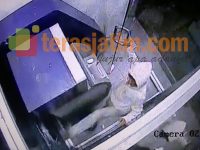Kediri, Pembobol ATM Bank Terekam CCTV