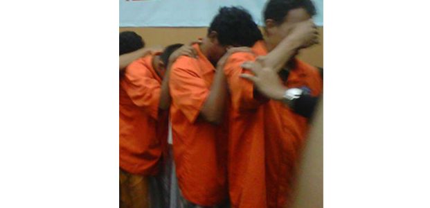 Polres Jombang Ringkus Tiga Remaja Pengeroyok Askur, Tiga Lainnya Diburu Polres Jombang Ringkus Tiga Remaja Pengeroyok Askur, Tiga Lainnya Diburu