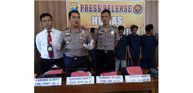 Tak Butuh Waktu Lama, Polres Madiun Ungkap Kasus Pembunuhan di Balerejo Tak Butuh Waktu Lama, Polres Madiun Ungkap Kasus Pembunuhan di Balerejo