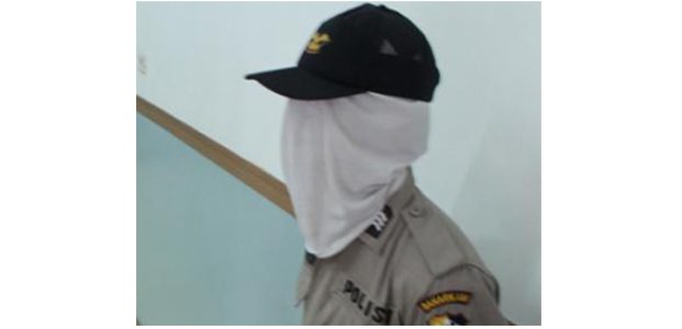 Peras ABG Pacaran, Pengangguran Asal Sidayu Gresik ini Nyaru Jadi Anggota Reserse Peras ABG Pacaran, Pengangguran Asal Sidayu Gresik ini Nyaru Jadi Anggota Reserse