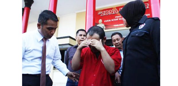 Sang Ibu Ditata Rambutnya, Putri Kecilnya Dicabuli Karyawan Salon Sang Ibu Ditata Rambutnya, Putri Kecilnya Dicabuli Karyawan Salon