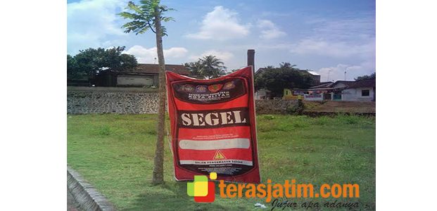 Proyek Perumahan Grand Sentul Disegel Satpol PP Kota Blitar Proyek Perumahan Grand Sentul Disegel Satpol PP Kota Blitar