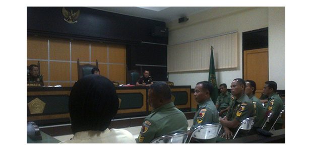 Dua Terdakwa Anggota Kodim Lamongan Berdalih Diperintah Atasan Dua Terdakwa Anggota Kodim Lamongan Berdalih Diperintah Atasan