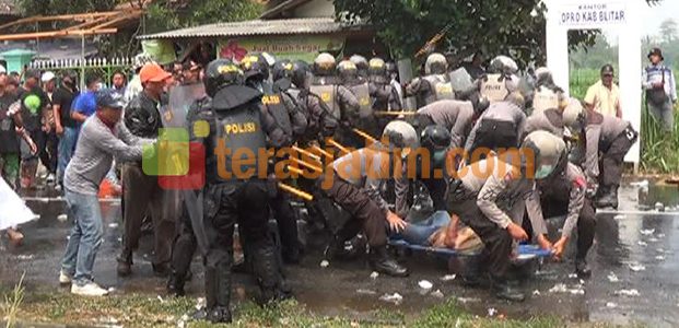 Polisi Blitar, Simulasi Pengamanan Pilkada Calon Tunggal Polisi Blitar, Simulasi Pengamanan Pilkada Calon Tunggal
